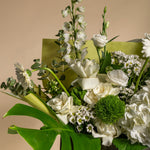 Load image into Gallery viewer, Ivory Grand Flower Bag