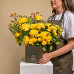 Load image into Gallery viewer, Lemon Signature Bloom Box