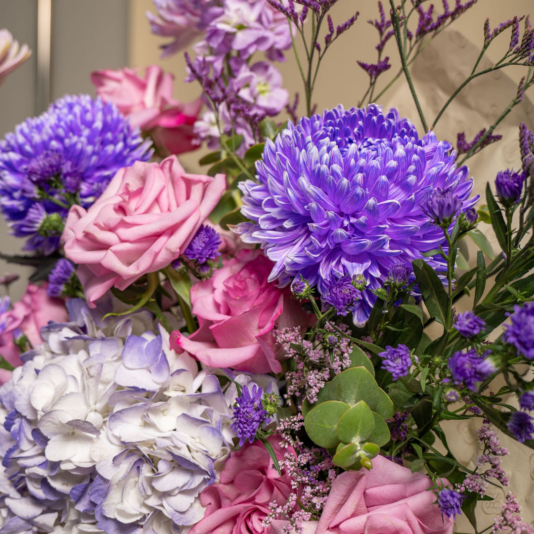 Lavender Signature Bloom Box